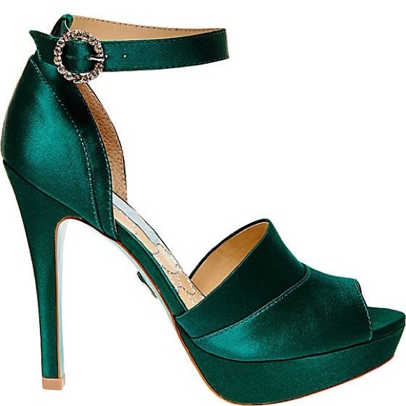 Betsey Johnson Shoes - Betsey Johnson green silk heels